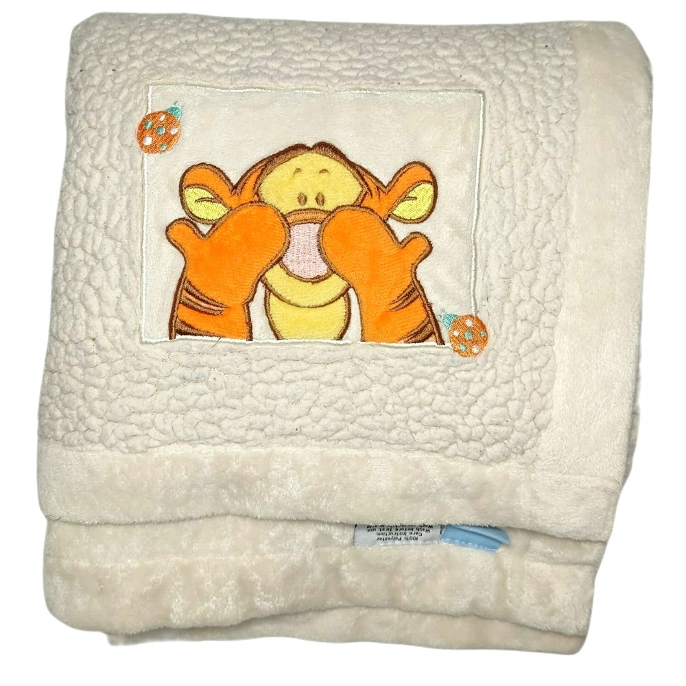 Disney Baby Beige Cream TIGGER Ladybug‎ Sherpa Blanket Winnie The Pooh Solid HTF